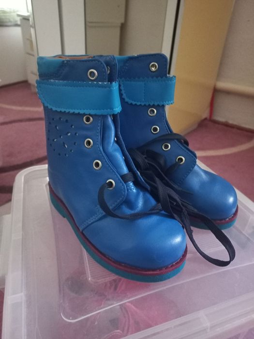Продам детскую ортопедический обувь зимняя