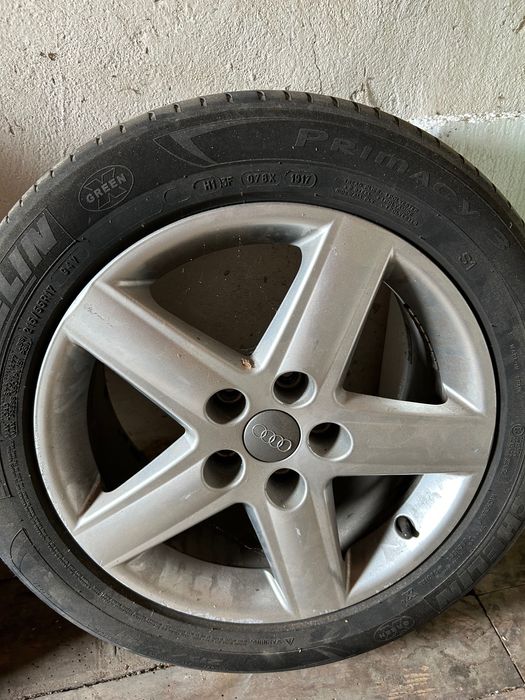 Летни джанти за Ауди , 17-ки- 4Броя заедно с гумата 215/55R17