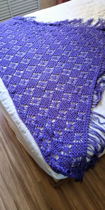 Шарф палантин и вязанная шаль