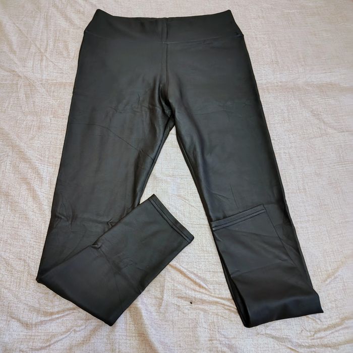 Pantalon de dama  imitatie piele ,M _L,maro
