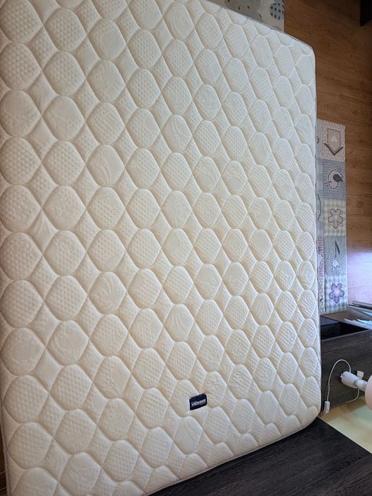 Двулицев Матрак Magniflex 140/200 с подматрачна рамка