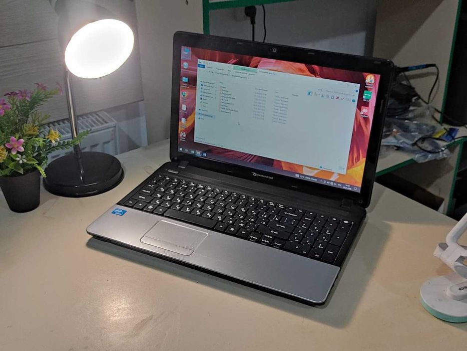 Ноутбук Packard Bell NoteBook