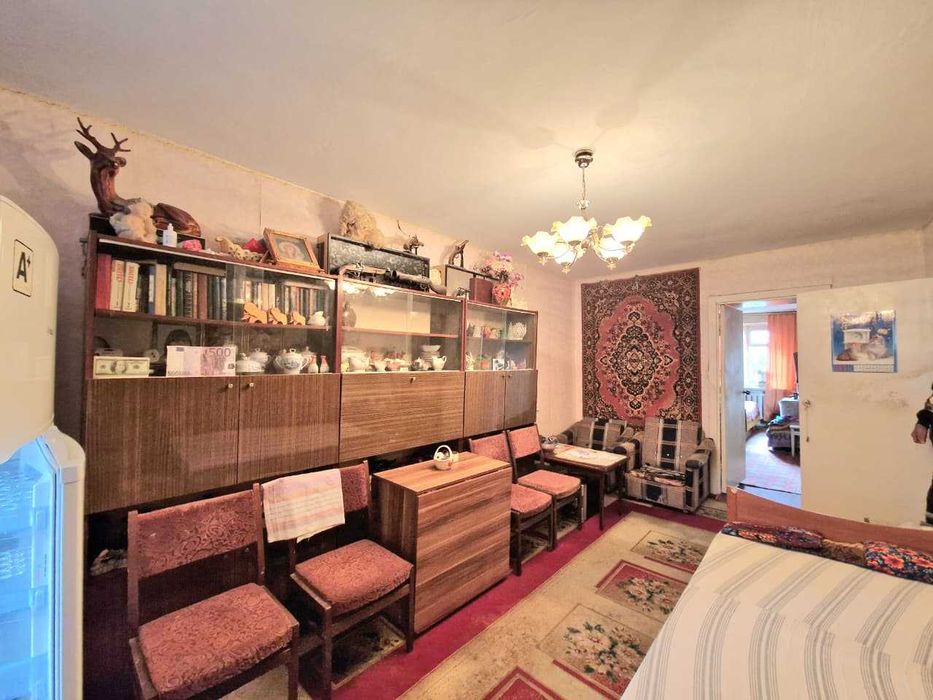 продам квартиру на  Быковского