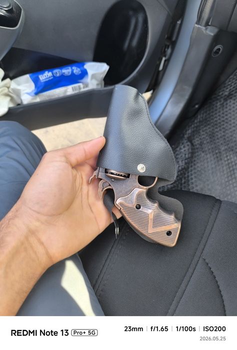Temir pistolet REVOLVER 100% temir