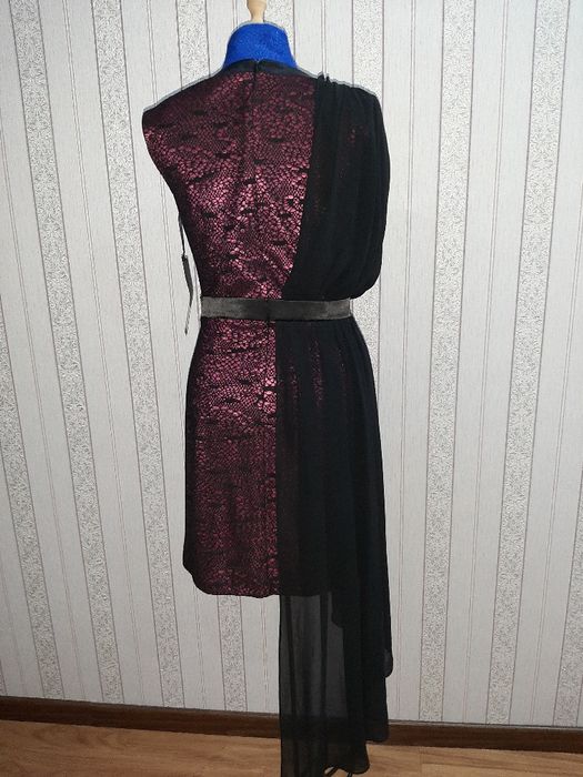 Итальянский платье римского стиля