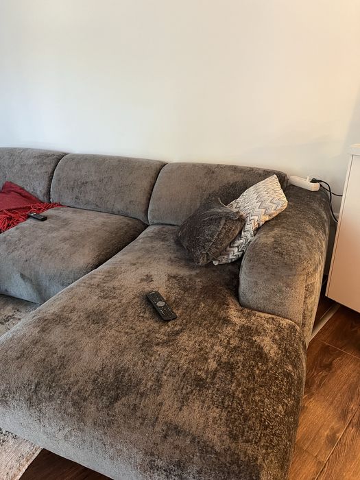 Дава се под наем Двустаен апартамент в к.к. Св.Св. Константин и Елена - 62 кв.м за 612 € - Снимка #17