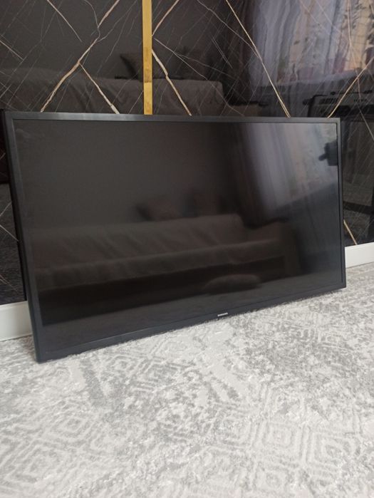 Телевизор продам