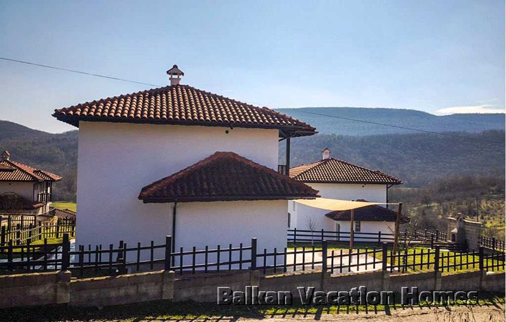 Продава се Къща в с. Църква, Област Добрич - 122 кв.м за 610 €/кв.м - Снимка #16