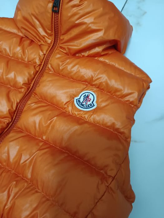 Vesta Moncler dama