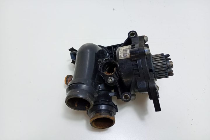 Pompa apa 06H12126AB Volkswagen VW Golf a 6-a generatie