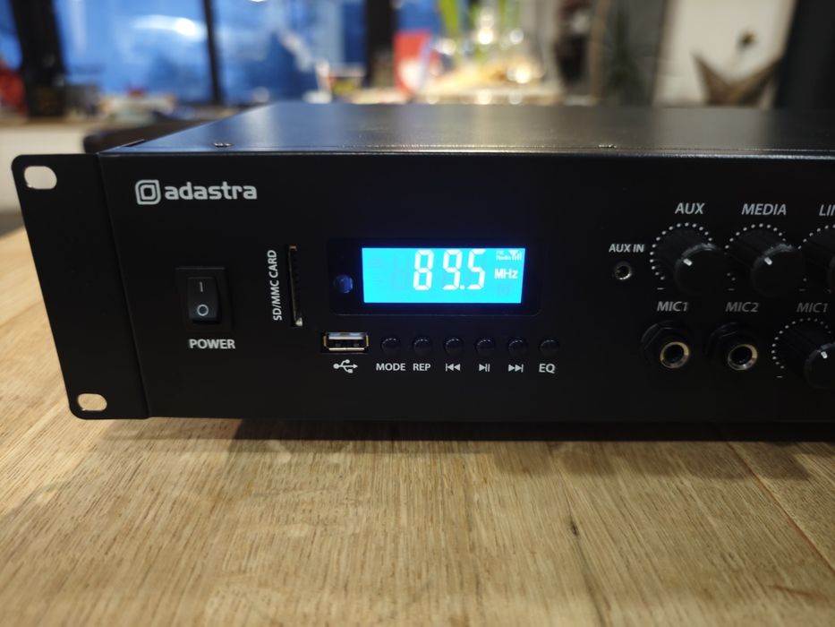 4x200w PA усилвател Adastra A4 с bluetooth