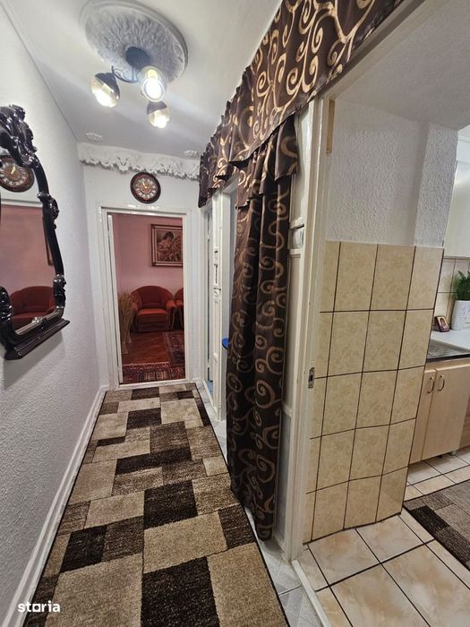 3 camere, zona Smirodava, etaj 1, mobilat și utilat, balcon