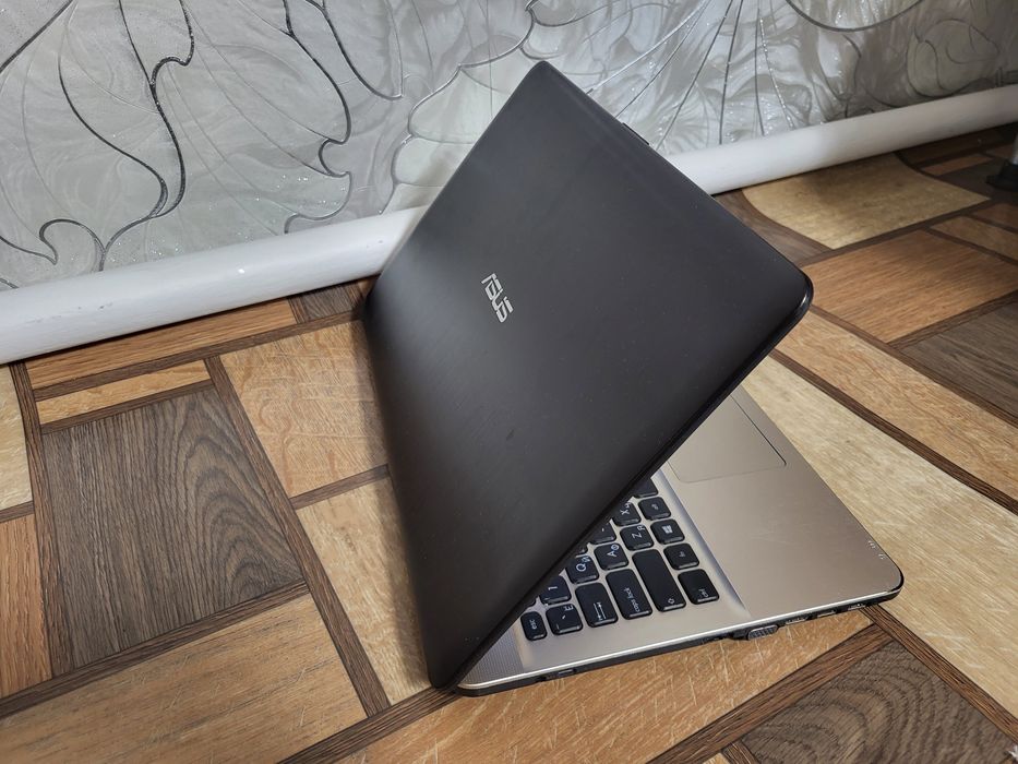 Продам/обмен Ноутбук Asus