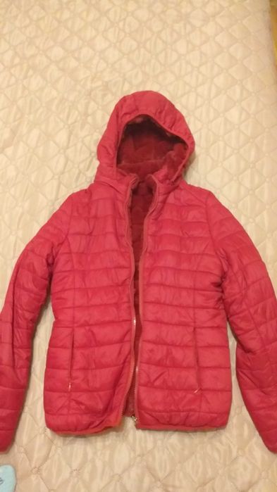 Ново червено яке с две лица, S размер