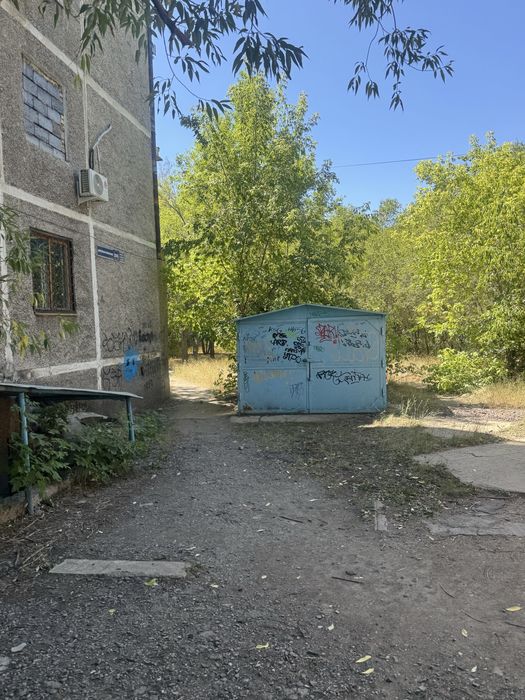 Продам гараж в городе