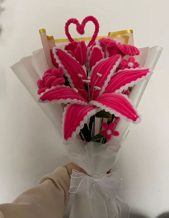 Buchet din sarma plusata ROZ