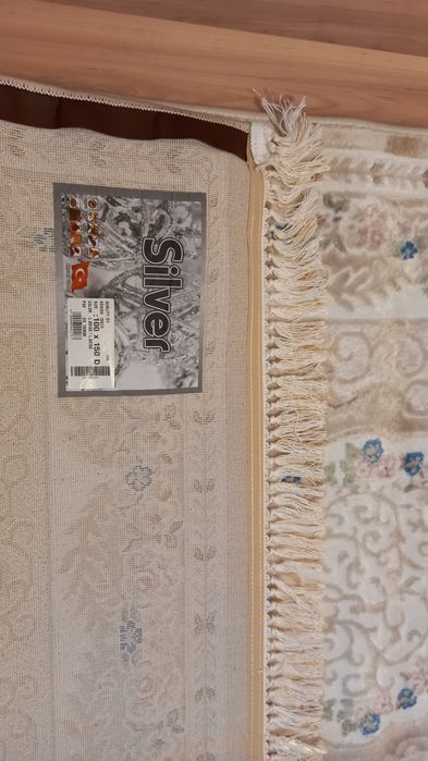 Продам ковер 100×150 прикроватную