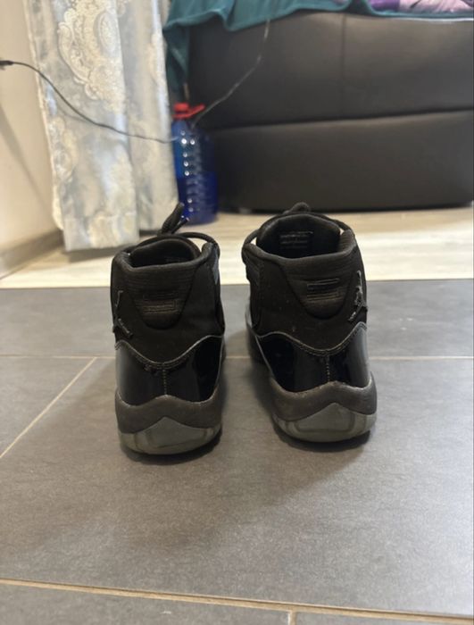 Air Jordan 11 Black Cat