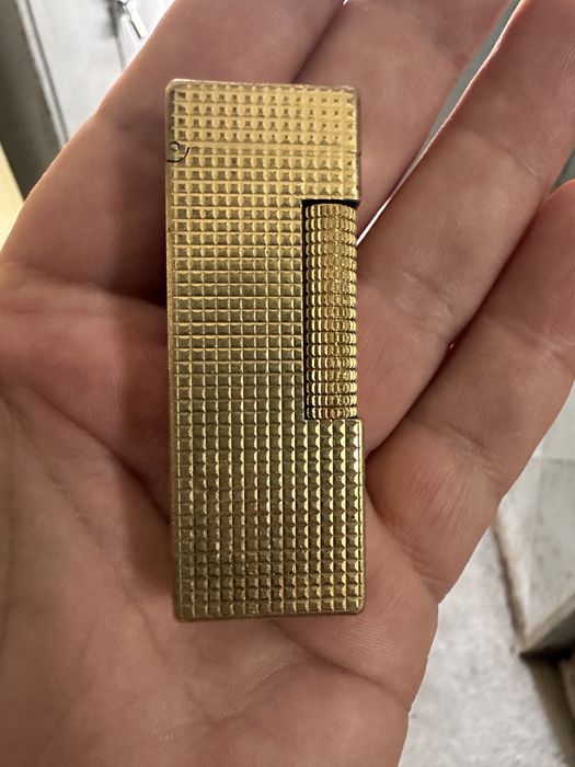 Vand bricheta dunhill