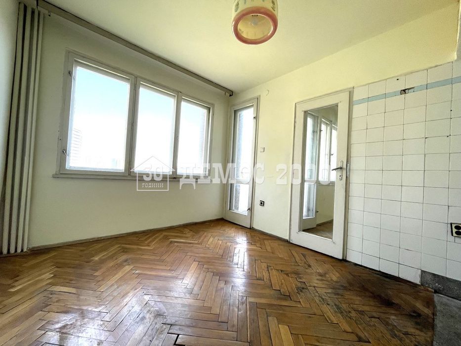 Продава се Четиристаен апартамент в Варна, Чайка - 120 кв.м за 1076 €/кв.м - Снимка #8