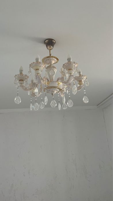 Люстра Сатамын.10000теңге