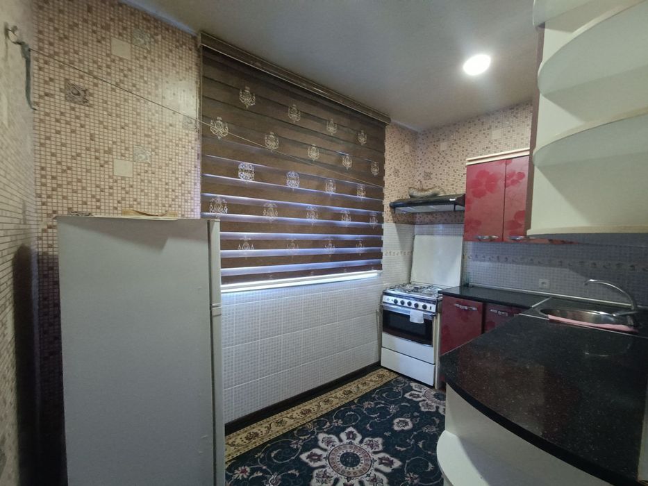 1 honalik kvartira sotiladi