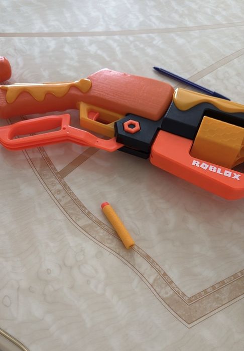 Бластеры оба за 10000 тенге