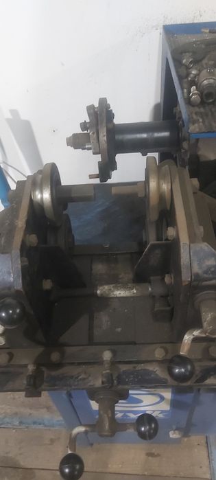 Станок для правки дисков