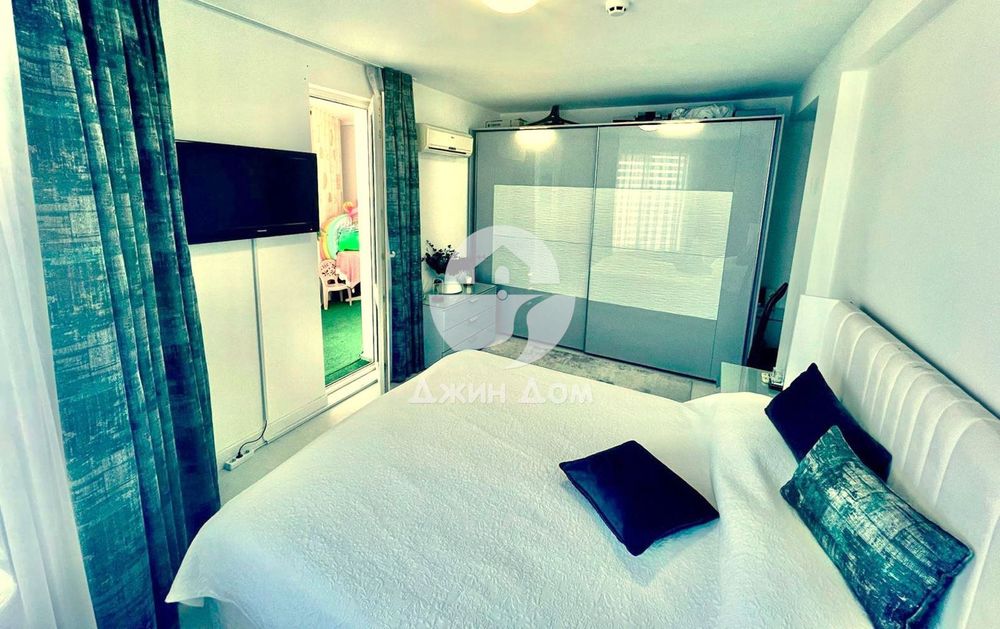 Продава се Тристаен апартамент в с. Кошарица, Област Бургас - 95 кв.м за 1048 €/кв.м - Снимка #8