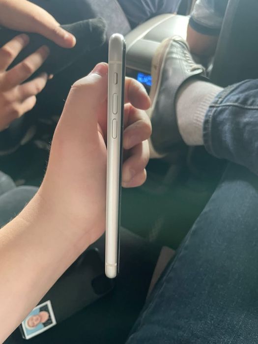 iPhone 11 64 GB — обмен