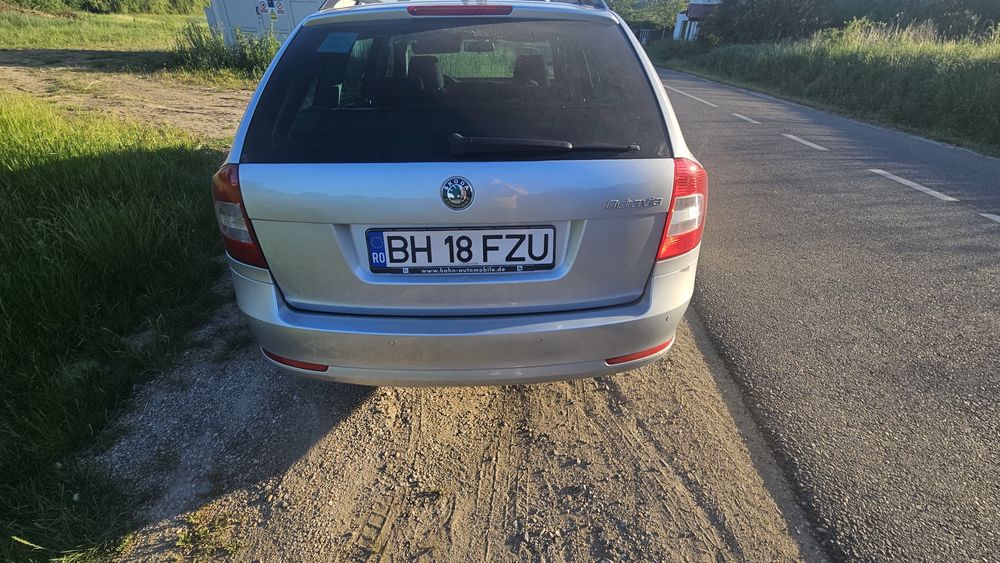 SKODA Octavia 2013 — imagine 2