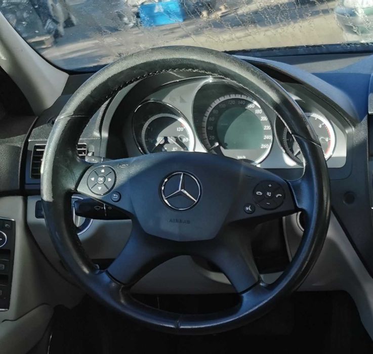 DEZMEMBREZ Mercedes C class W204 Motor Cutie Usa Far Stop Bara Capota
