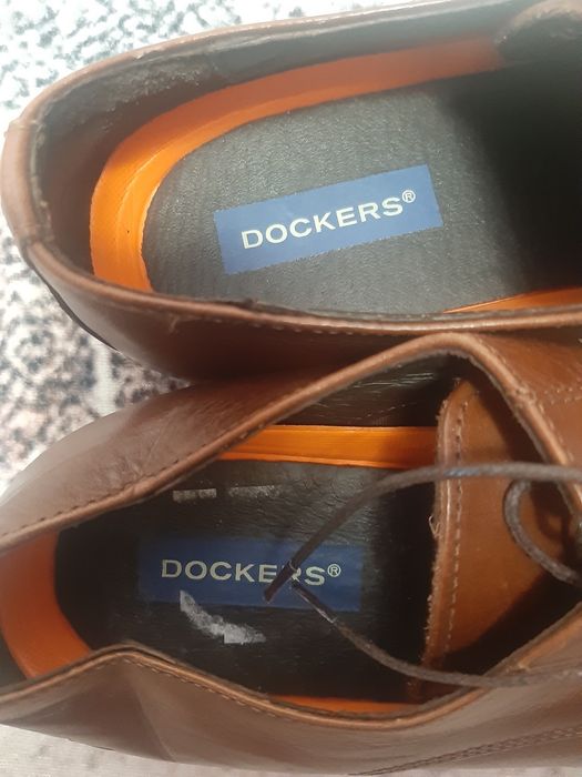 Pantofi din piele Dockers