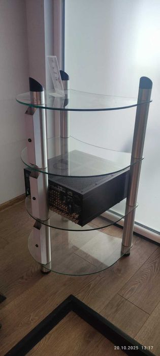 Маса за аудио техника Spectral Stk Konkav