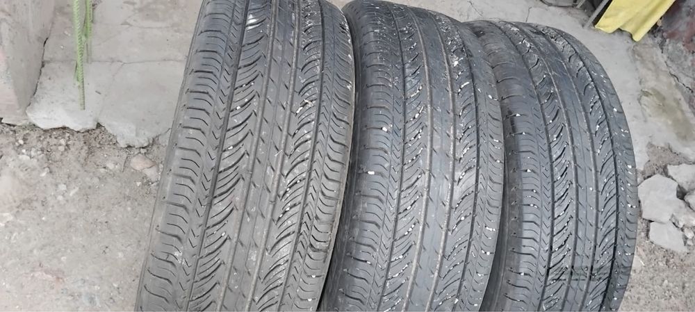 Продам срочно шины