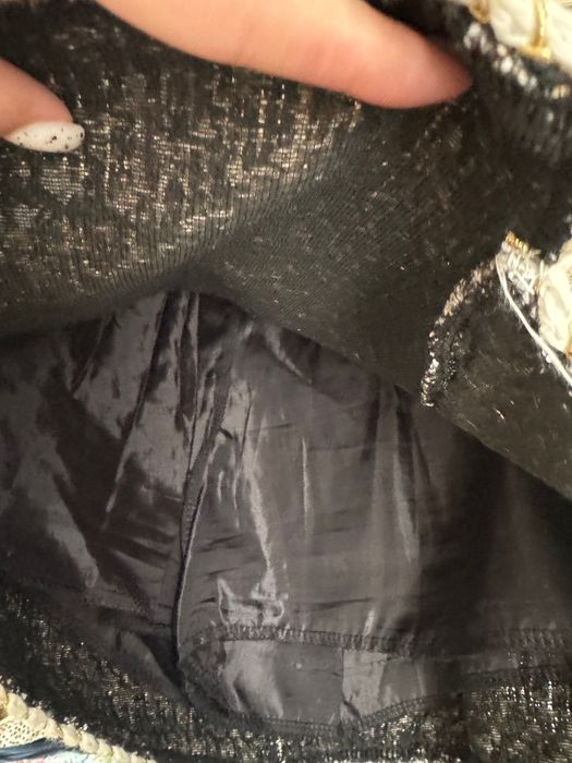 Дамска пола- панталон букле