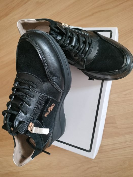 Papuci Filippo Nr 39