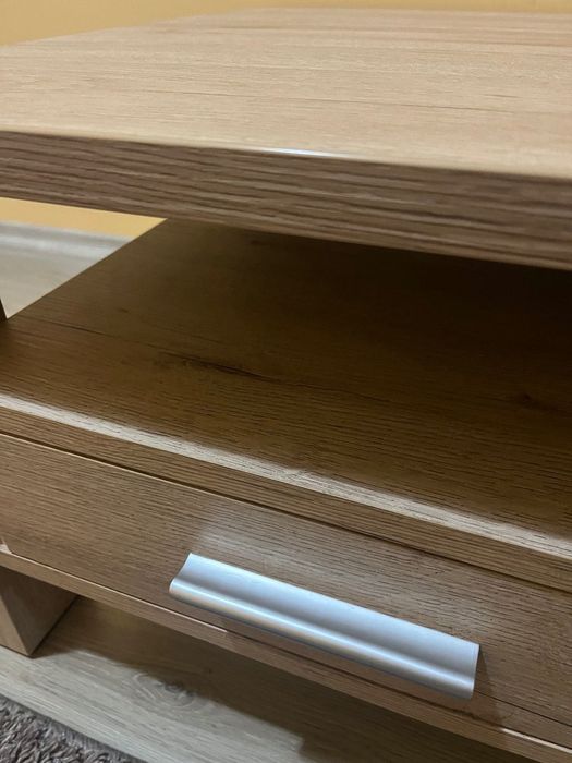 Ниска холна маса