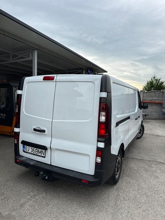 Opel Vivaro 1.6 125 cai