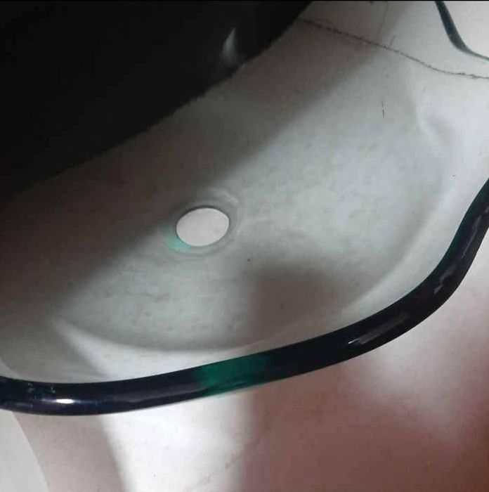 Vând chiuveta moderna stil floare din sticlă de 10