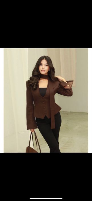 Приталенный пиджак