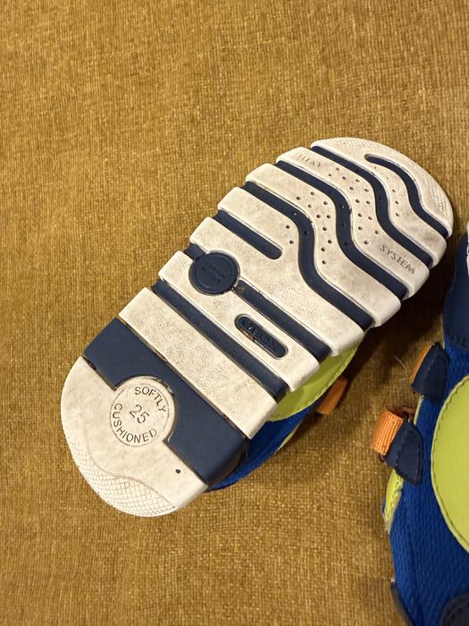 Pantofi Geox, marimea 25