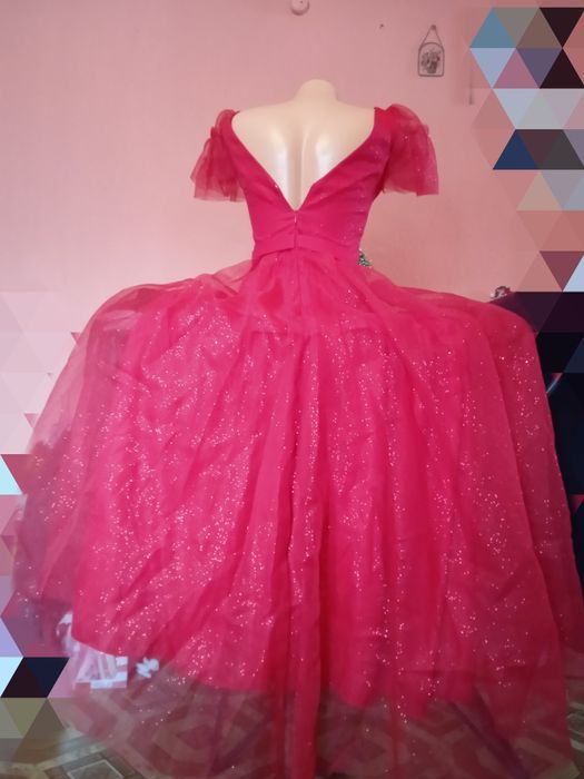 Бална рокля  размер S (38)