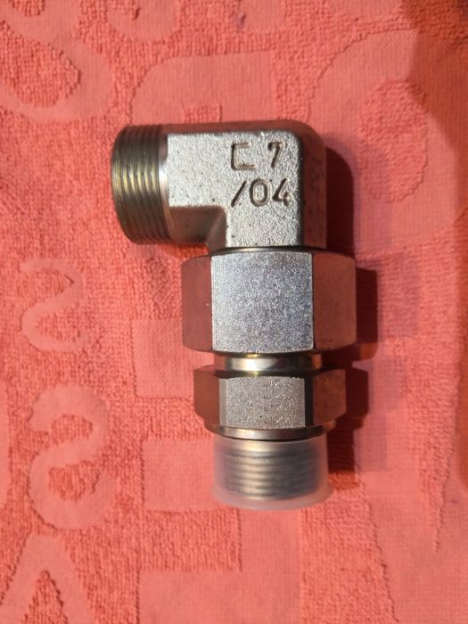 vand cot la 90 grade M36x2 filet ext. M33x2