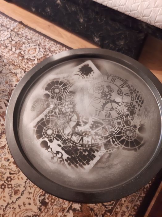 Маса- помощна, метал