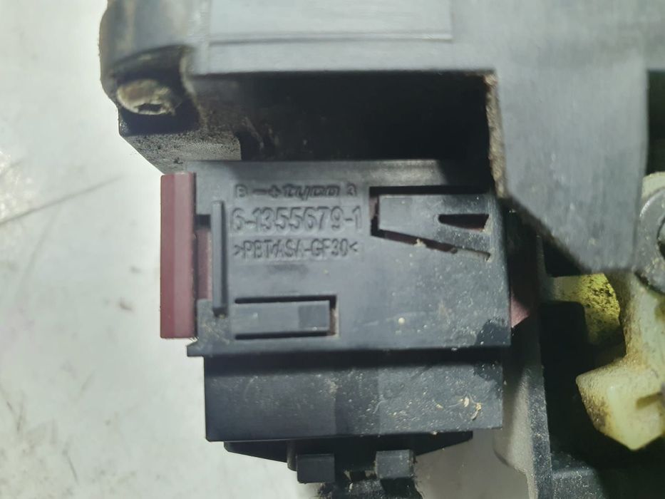 Broasca usa cu maner exterior stanga spate 613556791 Opel Antara 1  [