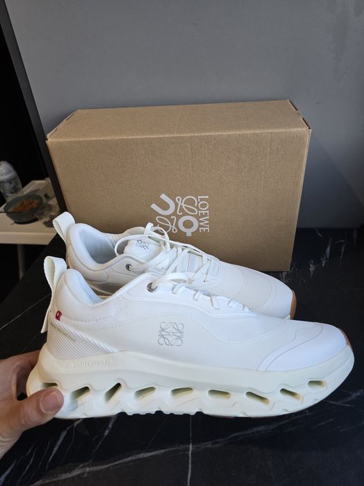 On Cloud Running X Loewe 44 si 45 noi!