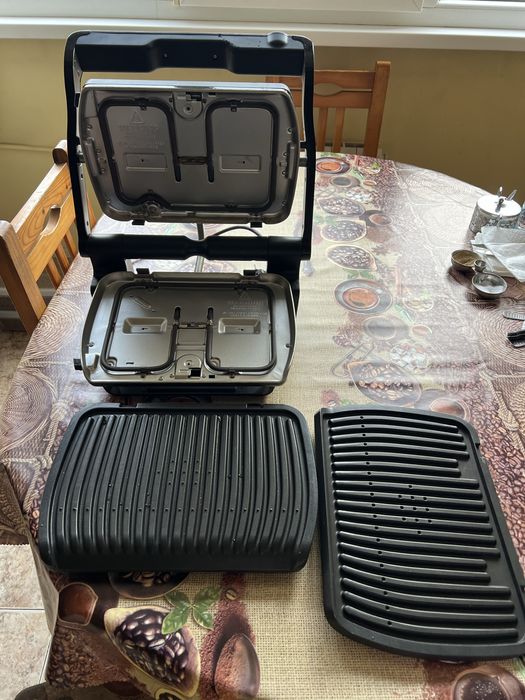 Грил Tefal OptiGrill+ – автоматичен смарт грил, отлично състояние