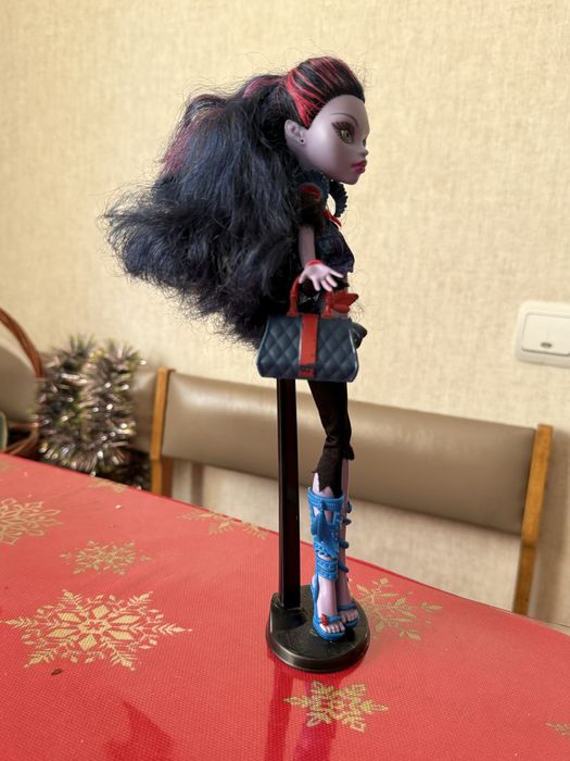 Кукла Monster High Джейн Булиттл