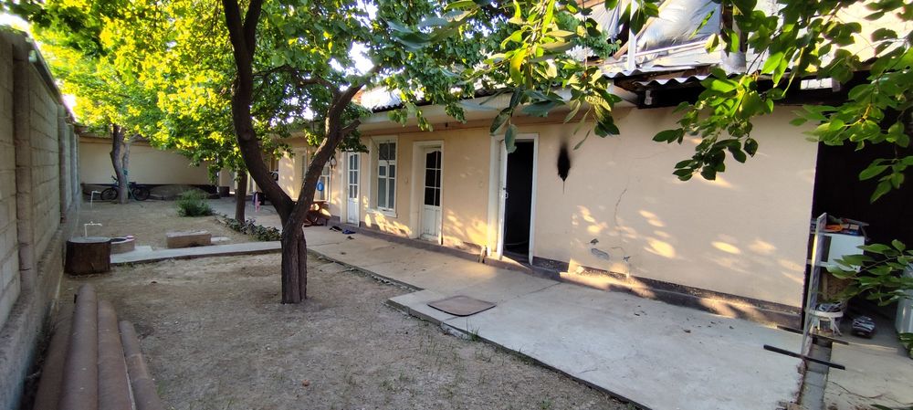 Арзон ховли (ер хисобида)3,17сот. Ўзимники 1 сотихи 25700$. Яхши ўқинг